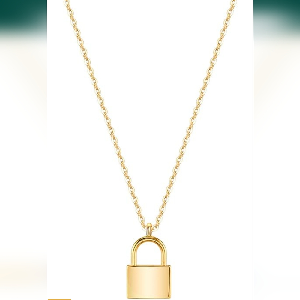 Brand new 18K Gold plated padlock pendant necklace